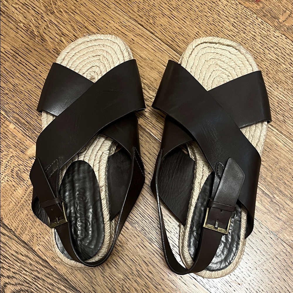 Men’s leather and espadrille sandals